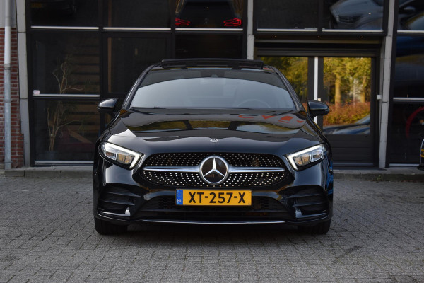 Mercedes-Benz A-Klasse 200 AMG Pano Sfeer NAP Carplay