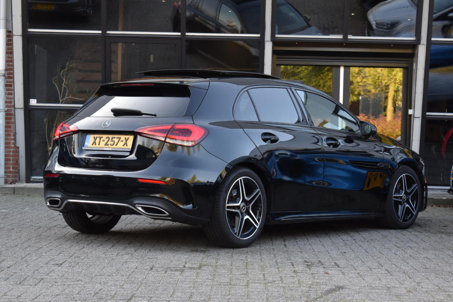 Mercedes-Benz A-Klasse 200 AMG Pano Sfeer NAP Carplay