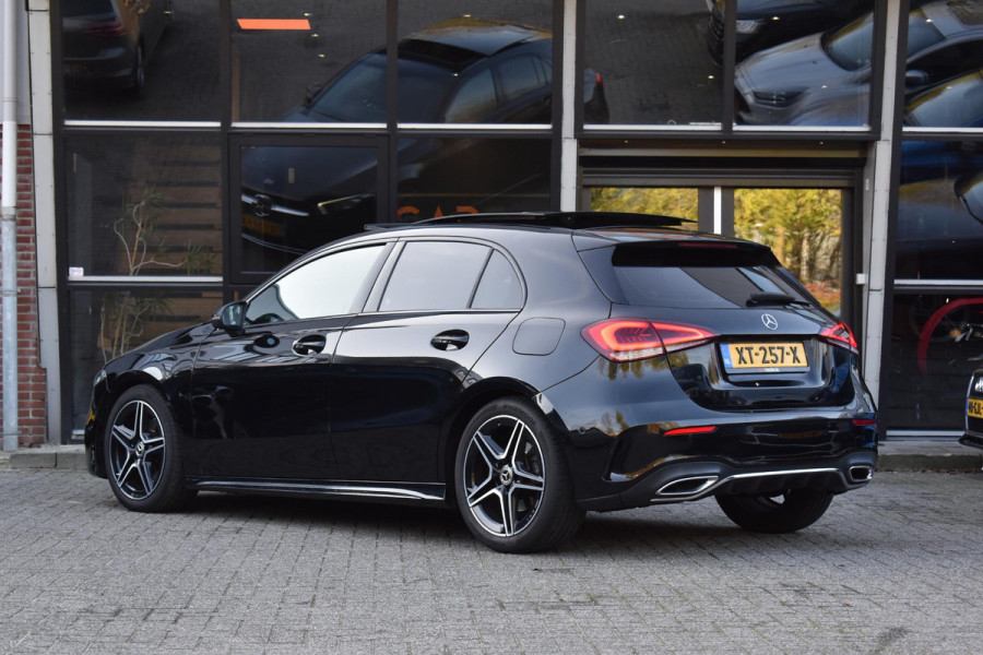 Mercedes-Benz A-Klasse 200 AMG Pano Sfeer NAP Carplay