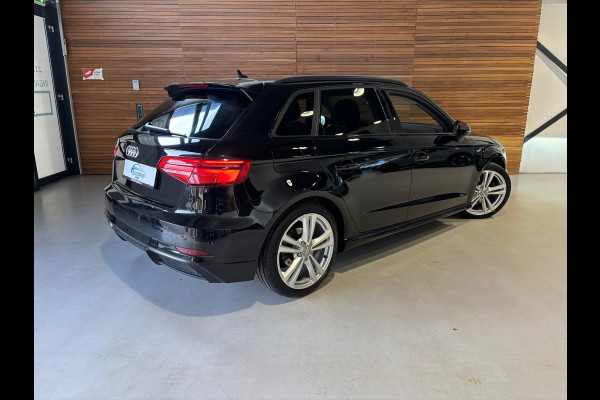 Audi A3 Sportback 35 TFSI S-Line Edition | Virtual | Massage | Vol leer | Camera | Full LED | Cruise | Bluetooth | Clima |