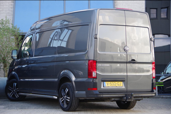 Volkswagen Crafter 35 2.0 TDI L3H3 Highline LED, TREKHAAK, APPLE CARPLAY, CRUISE, AIRCO, NL AUTO, NAP