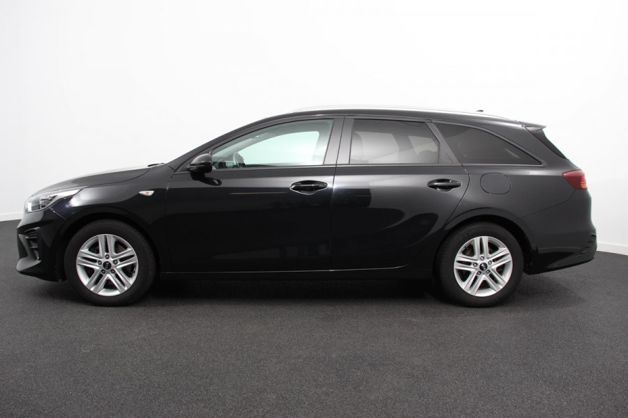 Kia Ceed SW 1.0 T-GDi 100 pk Active Handgeschakeld | Navigatie | Apple Carplay/Android Auto | Climate Control |Cruise Control | Camera | Extra getint glas