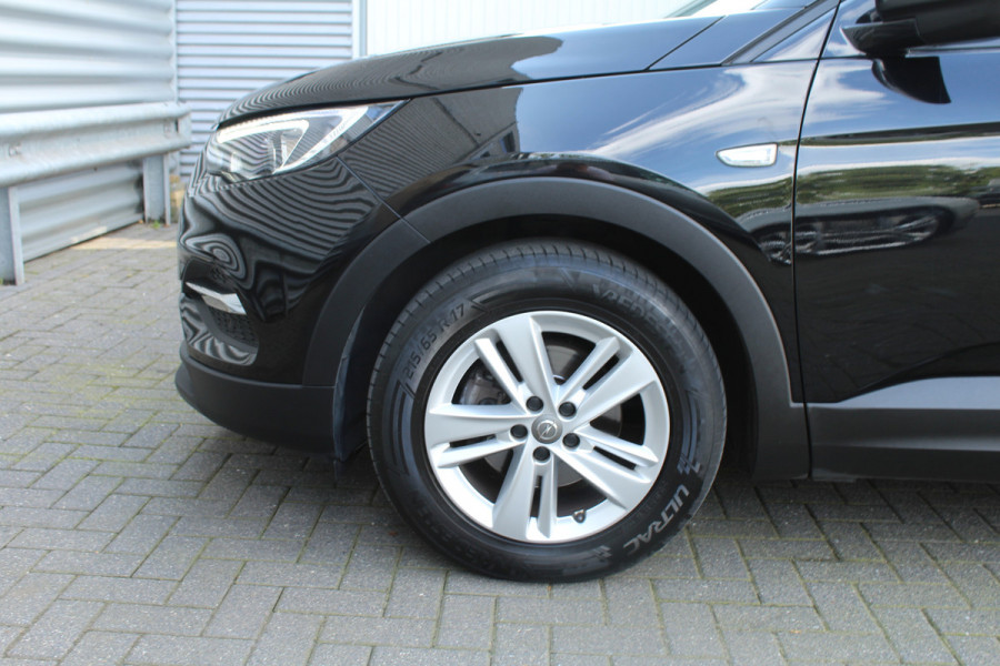 Opel Grandland X 1.2 Turbo 131pk Business + NL-Auto NAP Clima Cruise Navi Camera Trekhaak 1400kg