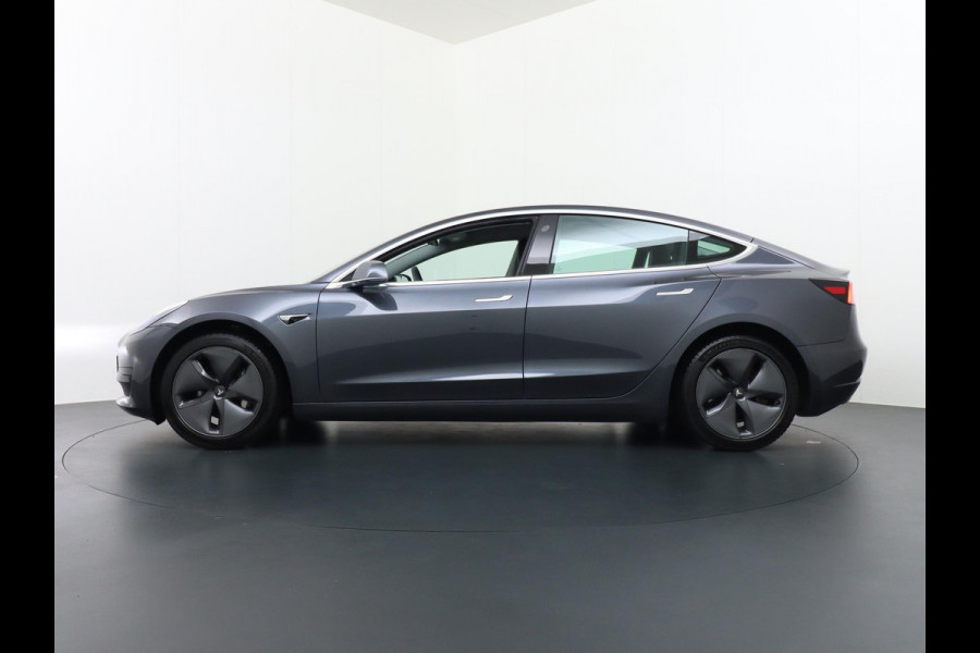 Tesla Model 3 Standard RWD Plus 60 kWh VAN: 25.900,- VOOR 19.770,- EINDEJAARSVOORDEEL: 6.130,- | TREKHAAK MET 1000KG TREKGEW.