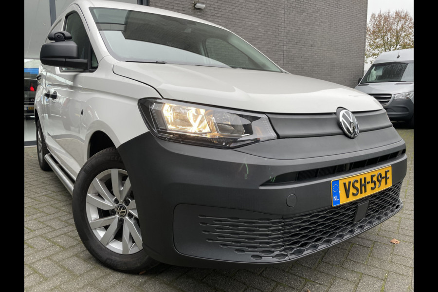 Volkswagen Caddy Cargo 2.0 TDI Comfort met achterklep / Climate control / Cruise control / Park.Sensoren achter / zijschuifdeur rechts / tussenschot volledig