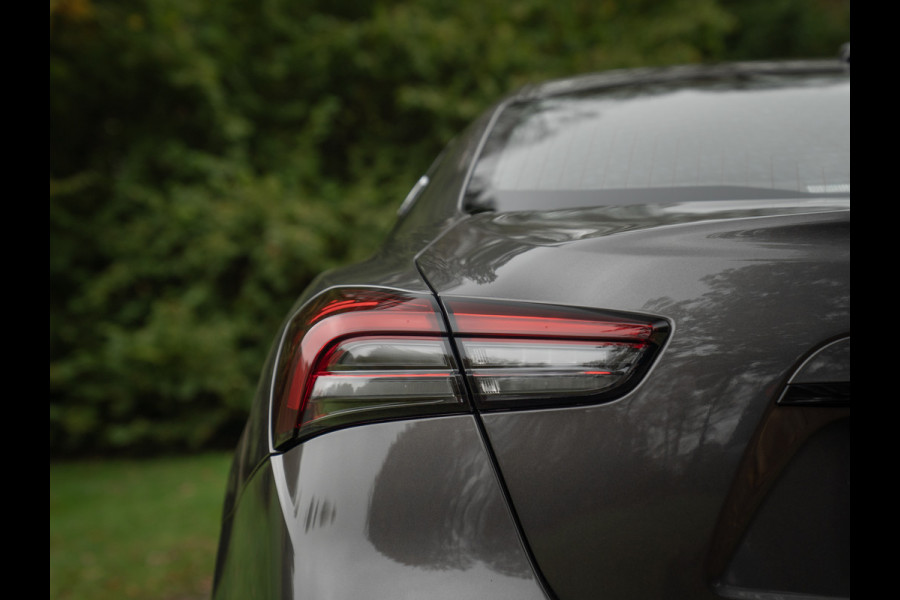 Maserati Ghibli 2.0 Hybrid GT | Schuif-/kanteldak | Carbon interieur | 360 cam