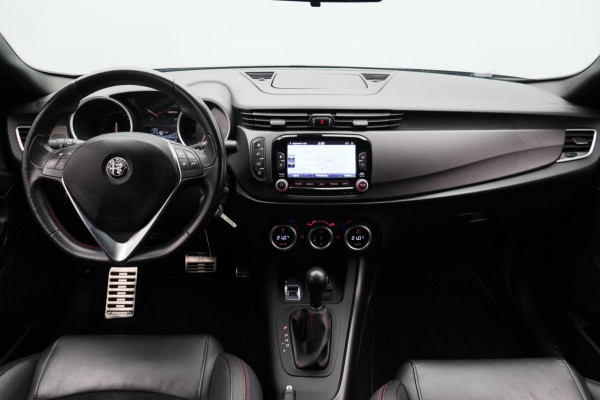 Alfa Romeo Giulietta 241pk Turbo *Veloce* Leder Navigatie Trekhaak