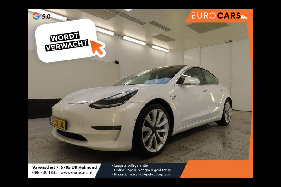 Tesla Model 3 Long Range AWD 75 kWh 19" LM Velgen Leder Full Self Driving LED Trekhaak Navi Autopilot Panoramadak Airco/ECC Stoelverwarming