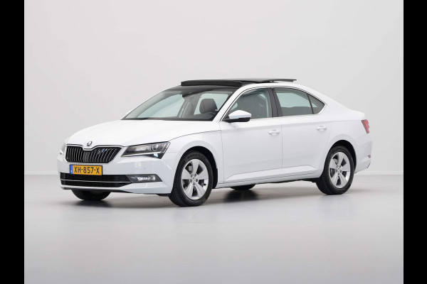 Škoda Superb 1.5 TSI 150pk DSG Ambition Business Panorama Navigatie Camera Stoelverwarming 193