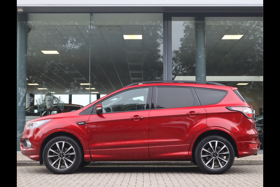 Ford Kuga 1.5 150 PK EcoBoost ST Line / Trekhaak