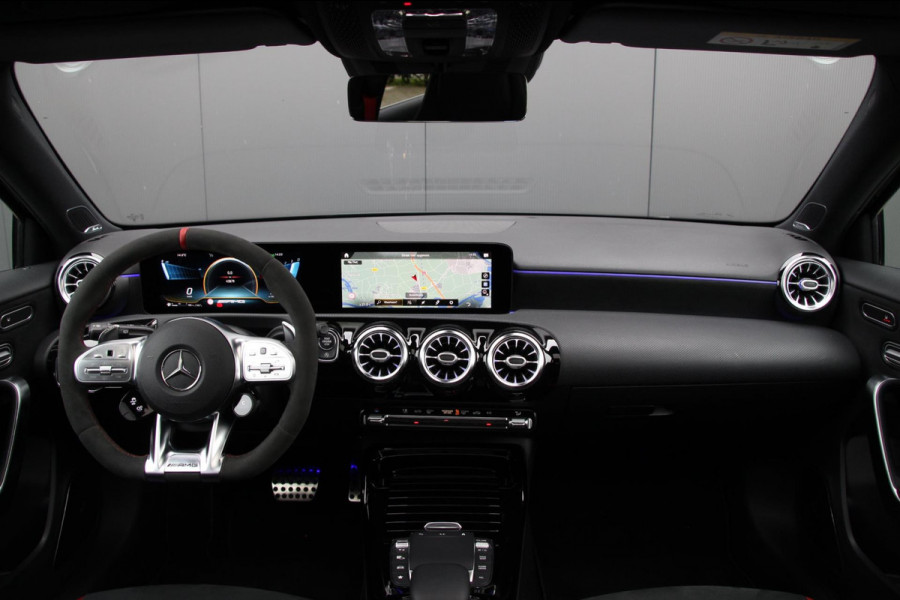 Mercedes-Benz A-Klasse AMG 35 4MATIC Premium Plus | Performance seats | Multibeam | Burmester