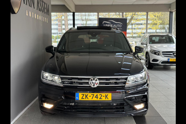 Volkswagen Tiguan 1.5 TSI ACT Highline R-Line|PANO