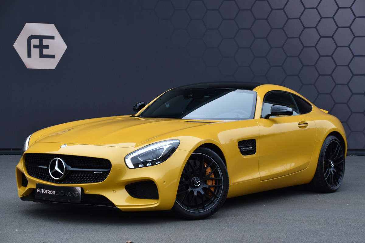 Mercedes-Benz AMG GTS S 4.0 V8 | KERAMISCHE REMMEN | PANORAMADAK | AMG RIDE CONTROL | AMG PERFORMANCE SEATS | BURMESTER SURROUND | SFEERVERLICHTING |