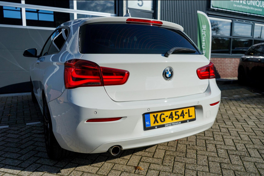 BMW 1-serie 118i High Executive, Origineel Nederlands! Navi Prof., Leder, Trekhaak, Parkeersensoren V+A, DAB, Premium HiFi, LED