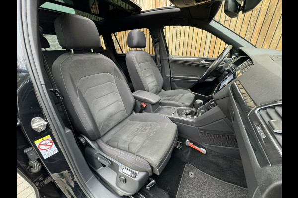 Volkswagen Tiguan Allspace 1.5 TSI R-line Automaat | Panoramadak | Stoelverwarming | Velours bekleding | LED verlichting | Dodehoek detectie | 20 inch lich