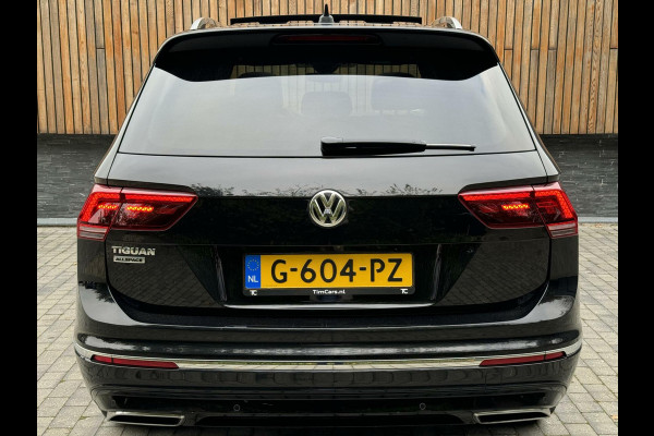 Volkswagen Tiguan Allspace 1.5 TSI R-line Automaat | Panoramadak | Stoelverwarming | Velours bekleding | LED verlichting | Dodehoek detectie | 20 inch lich