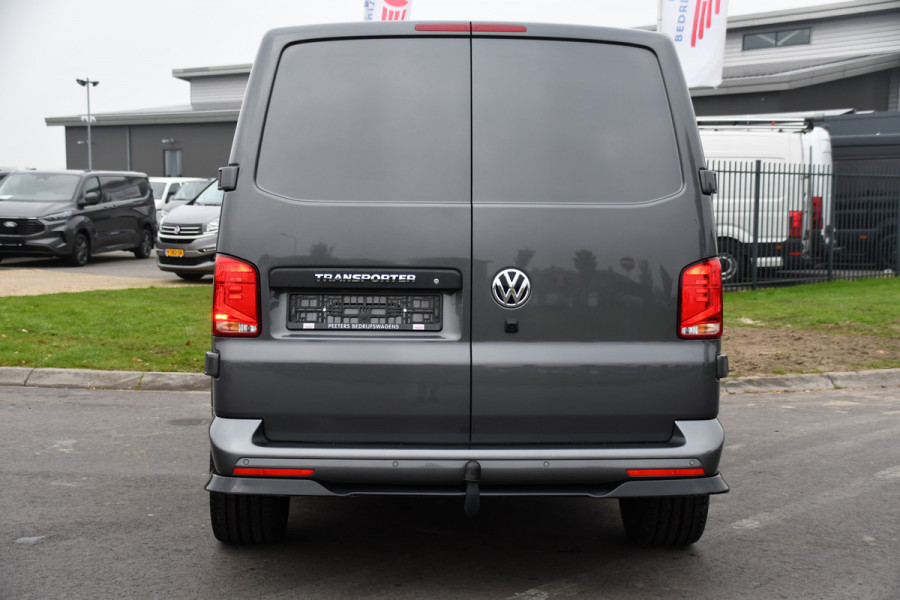 Volkswagen Transporter 2.0 TDI L1H1 PB Edition Highline Camera, Cruise, Carplay, LED, Stoelverwarming, Automaat, Multimedia, Sensoren, Standkachel, 150PK, UNIEK!