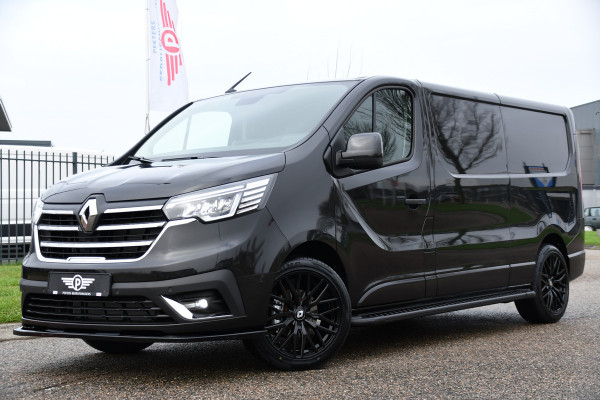 Renault Trafic 2.0 dCi 130 T30 L2H1 Black Edition Camera, Cruise, Sensoren, Multimedia, Carplay, 130Pk, Trekhaak, Keyless, Clima, UNIEK!