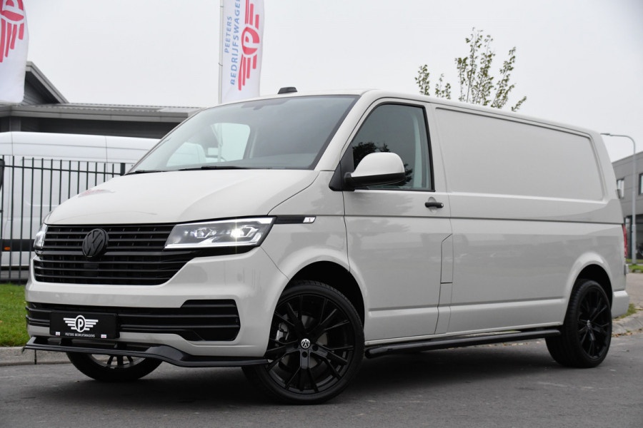 Volkswagen Transporter 2.0 TDI L2H1 30 Bulli Edition Camera, Cruise, Carplay, LED, Automaat, Sensoren, Multimedia, UNIEK!