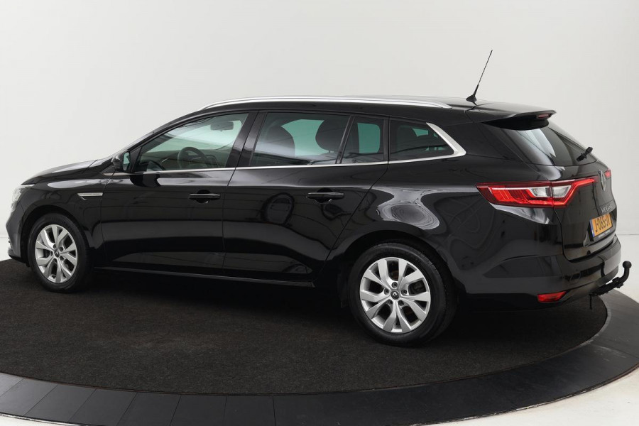 Renault Mégane 1.3 TCe Limited | Trekhaak | Carplay | Keyless | DAB+ | Navigatie | PDC | Bluetooth | Climate control