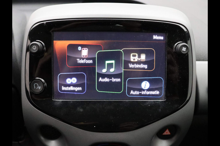 Toyota Aygo 73pk VVT-i x-play limited Airco | Camera | Carplay | Cruisecontrol | 5-Deurs