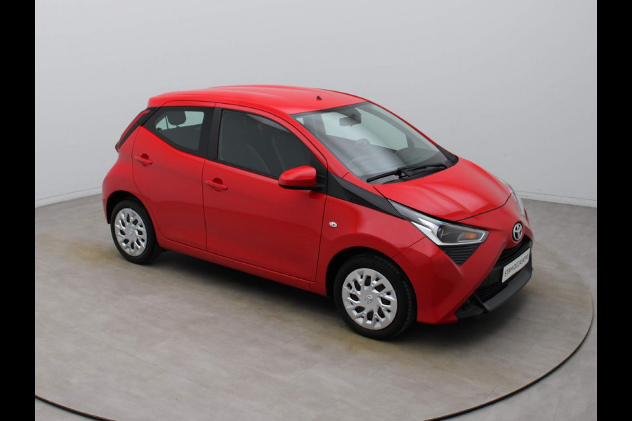 Toyota Aygo 73pk VVT-i x-play limited Airco | Camera | Carplay | Cruisecontrol | 5-Deurs