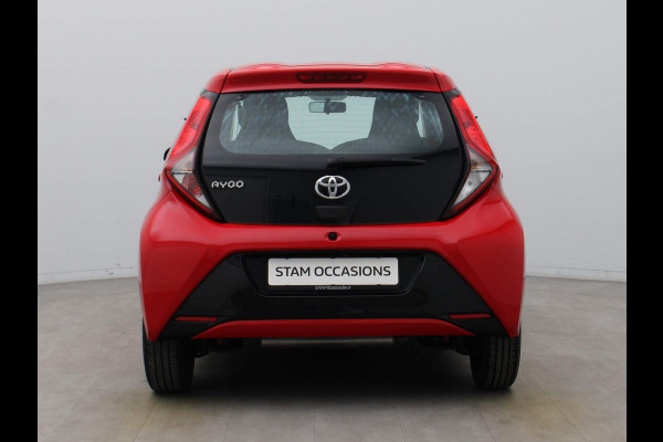 Toyota Aygo 73pk VVT-i x-play limited Airco | Camera | Carplay | Cruisecontrol | 5-Deurs