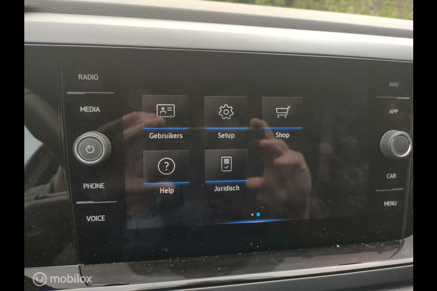 Volkswagen Taigo 1.5 TSI R-Line 150 pk IQ MATRIX LED CARPLAY NAVI 18''LMV CAMERA STOELVERW.