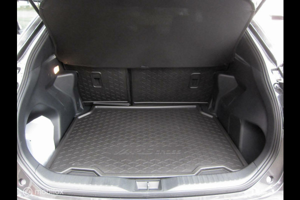 Toyota Yaris Cross 1.5 Hybrid 130 Dynamic Teamplayer Winterpack