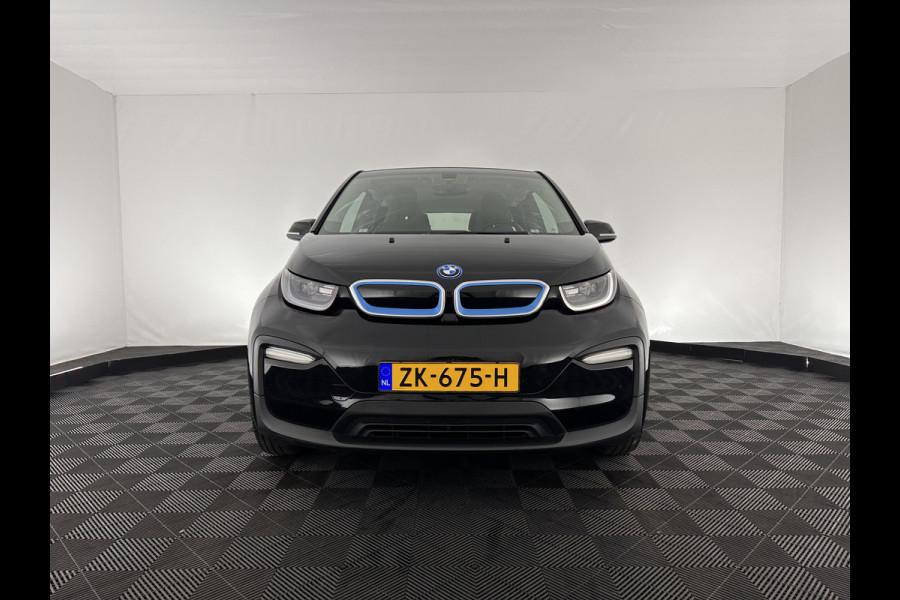 BMW i3 Basis 94Ah 33 kWh [ 3-Fase ] (INCL-BTW) *HEATPUMP | NAVI-FULLMAP | FULL-LED | DIGI-COCKPIT | COMFORT-SEATS | CCS-FASTLOADER | ECC | PDC | CRUISE | 19"ALU*