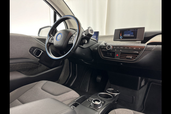 BMW i3 Basis 94Ah 33 kWh [ 3-Fase ] (INCL-BTW) *HEATPUMP | NAVI-FULLMAP | FULL-LED | DIGI-COCKPIT | COMFORT-SEATS | CCS-FASTLOADER | ECC | PDC | CRUISE | 19"ALU*