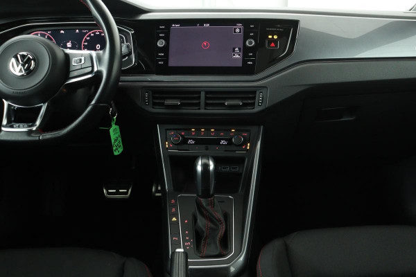 Volkswagen Polo 2.0 TSI GTI | Panoramadak | Carplay | Full LED | Active Info | Stoelverwarming | PDC | Adaptive Cruise | Navigatie