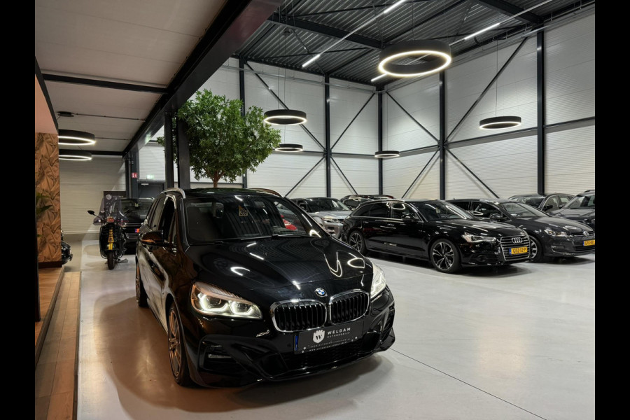 BMW 2 Serie Gran Tourer 218i 7p. M-Pakket Sport Garantie Leder Xenon Automaat Navigatie Rijklaar