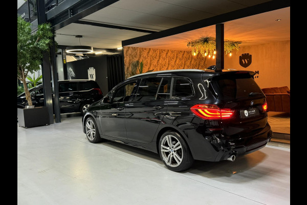 BMW 2 Serie Gran Tourer 218i 7p. M-Pakket Sport Garantie Leder Xenon Automaat Navigatie Rijklaar