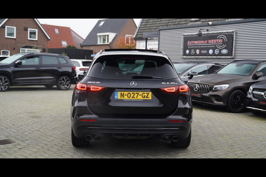 Mercedes-Benz GLA AMG 45 S 4MATIC+ Pano | Kuipstoelen | Carbon | Sfeerverlichting | Sport onderstel | 422 PK |