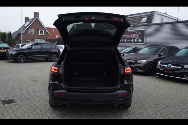 Mercedes-Benz GLA AMG 45 S 4MATIC+ Pano | Kuipstoelen | Carbon | Sfeerverlichting | Sport onderstel | 422 PK |