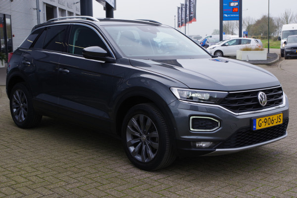 Volkswagen T-Roc 1.5 TSI 150 PK Automaat Style Business, Camera, Apple-Carplay, Adap. Cruise Control, DAB, Climate Control