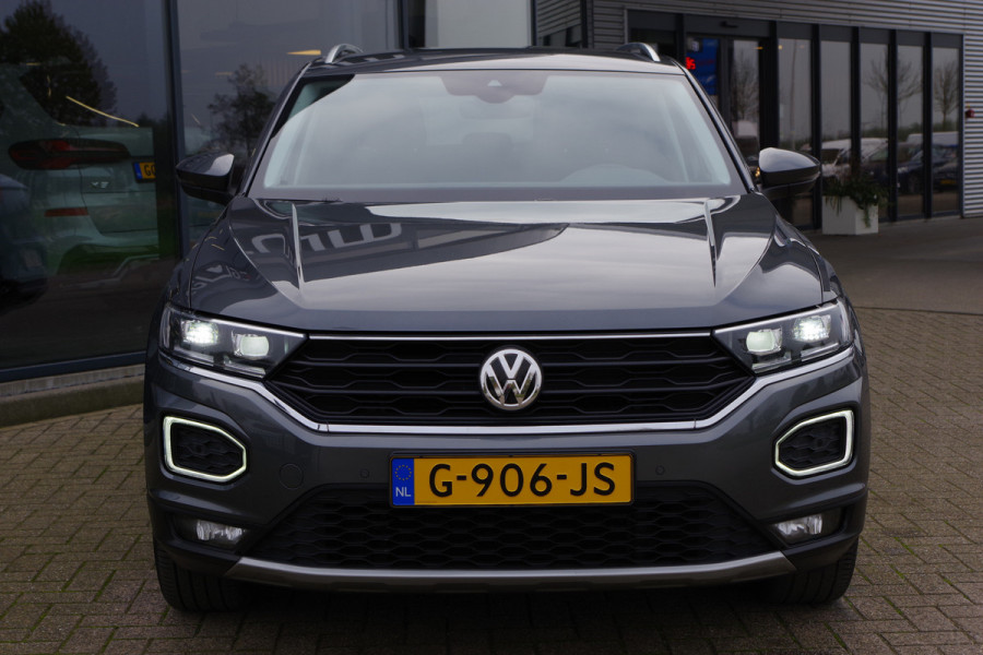 Volkswagen T-Roc 1.5 TSI 150 PK Automaat Style Business, Camera, Apple-Carplay, Adap. Cruise Control, DAB, Climate Control