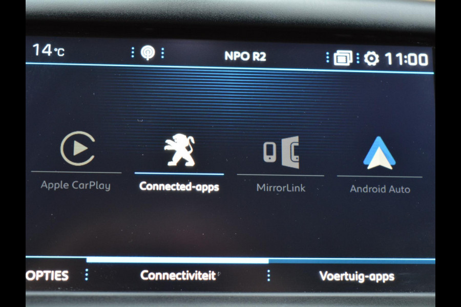 Peugeot 208 1.2 82pk Signature | Navigatie | Parkeersensoren achter | AppleCarplay |