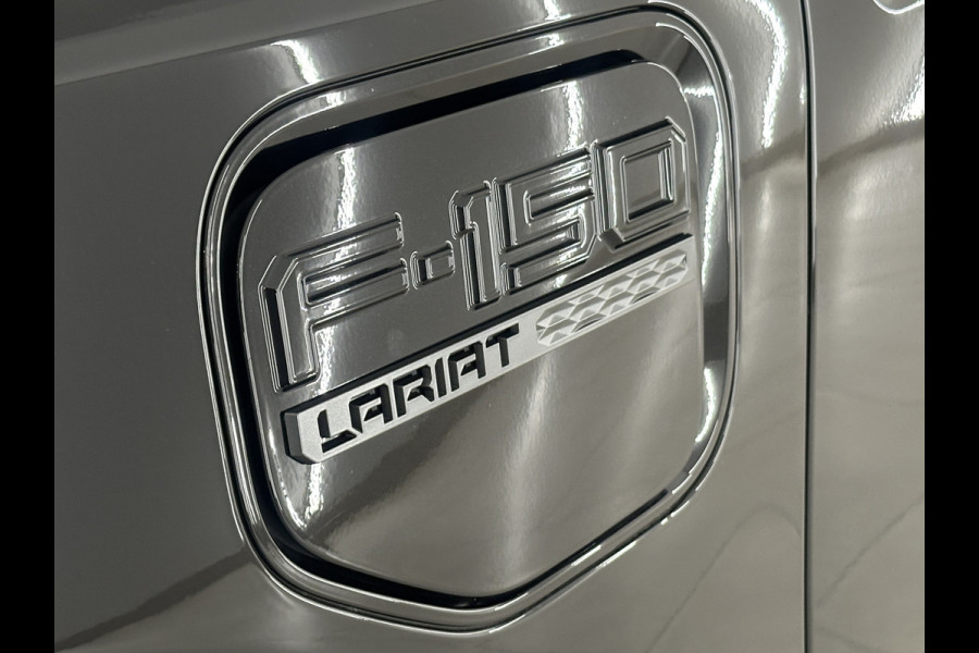 Ford USA F-150 Lightning Lariat Standard Range