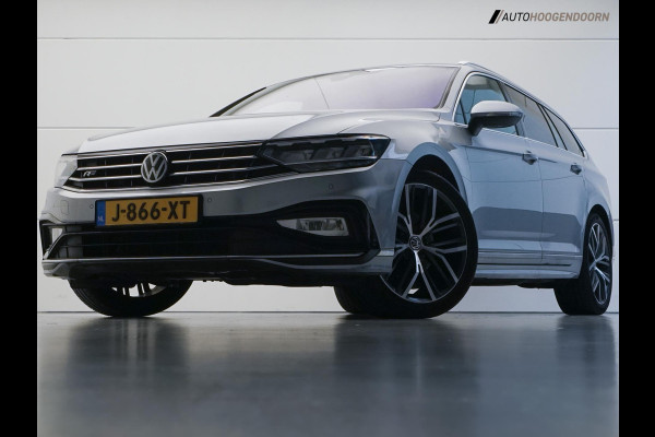 Volkswagen Passat Variant 2.0 TSI Elegance Business R (DIGITAAL DISPLAY,APPLE CARPLAY,STOELVERWARMING,CAMERA,TREKHAAK,TOPCONDITIE)