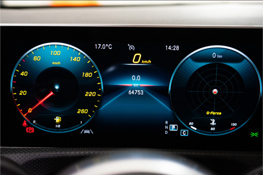 Mercedes-Benz CLA-Klasse 220 Premium+ AMG 191PK | Pano | Sfeer | Carplay | AR | 12 MND Garantie