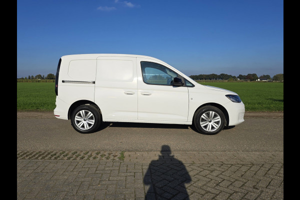 Volkswagen Caddy Cargo 2.0 TDI L1 H1 - 120 Pk - Euro 6 - DSG - Navi - ParkeerCamera