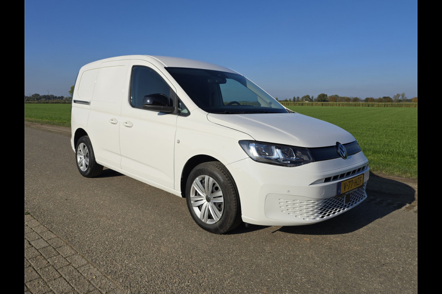 Volkswagen Caddy Cargo 2.0 TDI L1 H1 - 120 Pk - Euro 6 - DSG - Navi - ParkeerCamera