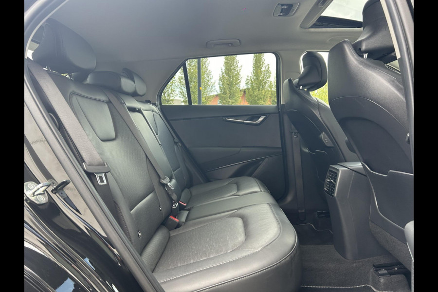 Kia Niro 1.6 GDi Hybrid ExecutiveLine Automaat | Schuif-/Kanteldak | Leder | Harman/Kardon | 18” Velgen | Stoelverkoeling | Camera | Navi | Stuur-/Stoelverwarming | Clima | Key-Less | Apple CarPlay/Android Auto | PDC | Cruise | LED |