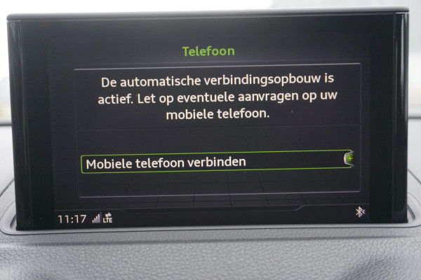 Audi A3 Limousine 30 TFSI 115PK Bi-Xenon/Navigatie/Cruise control/Parkeersensoren.