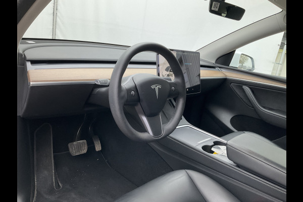 Tesla Model Y Long Range AWD 75 kWh Autopilot Stoelverw voor/achter BTW auto Dual Motor