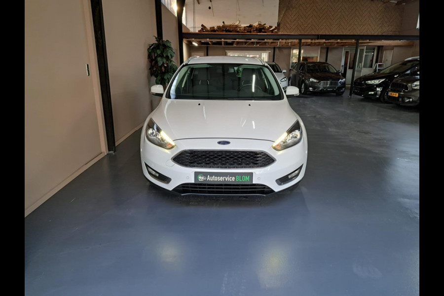 Ford FOCUS Wagon 1.0 Titanium apple carplay nieuwstaat nieuwe distributie 6 tot 12 maanden garantie