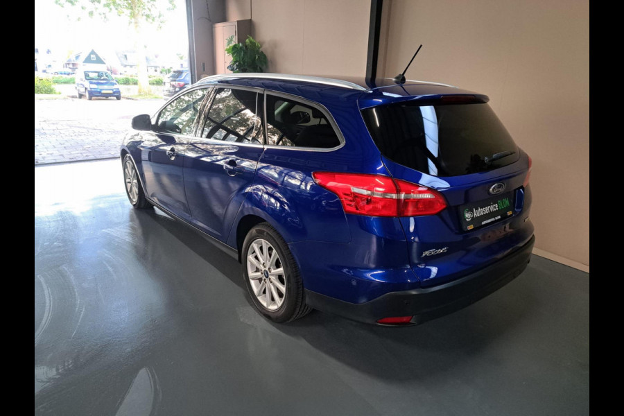 Ford FOCUS Wagon 1.0 Titanium met nieuwe distributie 6 tot 12 maanden garantie