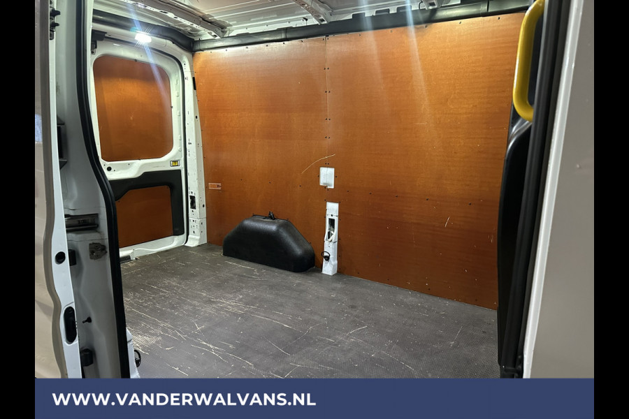 Ford Transit 2.0 TDCI L2H2 Euro6 Airco | Navigatie | Camera | Cruisecontrol | Apple Carplay Trekhaak, Android Auto, Verwarmde voorruit, Parkeersensoren, Bijrijdersbank